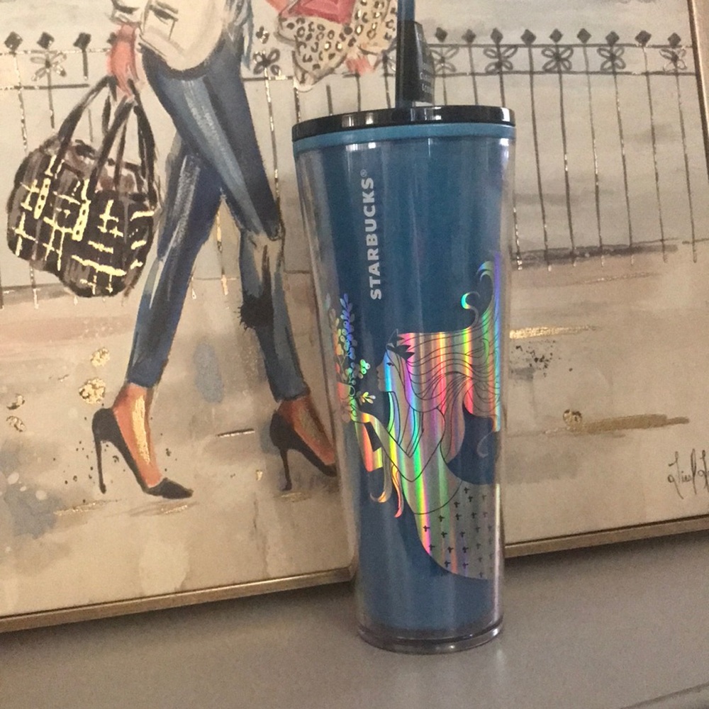 Rare mermaid Starbucks symbol color changing cup